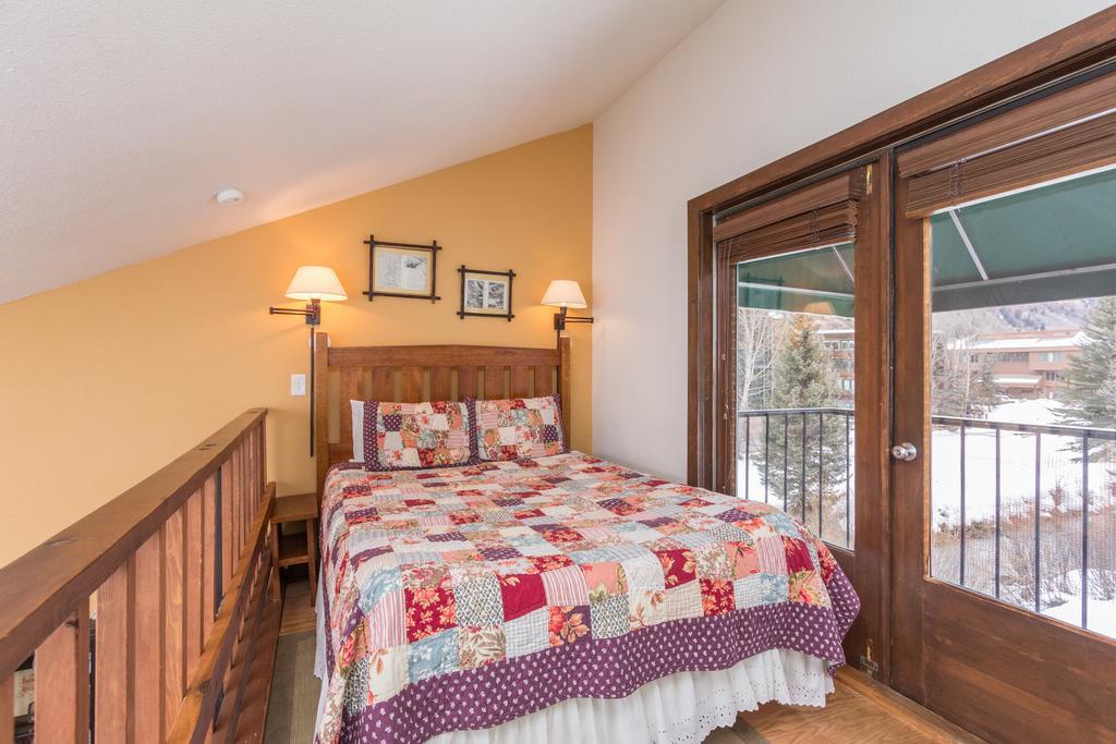 Manitou Lodge 11 By Alpine Lodging Telluride Room photo